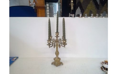 KANDELAAR GROOT IN MESSING