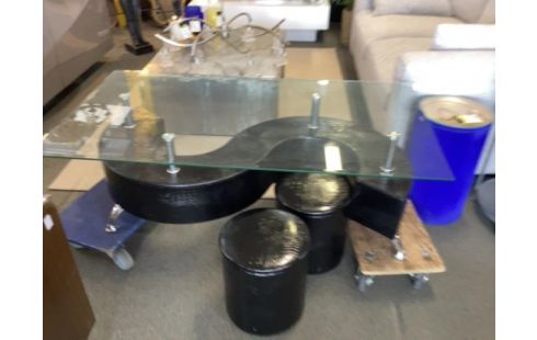 TABLE BASSE ET 2 POUFS PLATEAU VERRE S NOIR SIMILI CUIR CROCO