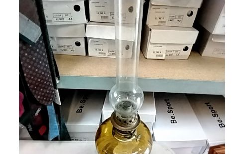 LAMPE A PETROLE MM LAITON