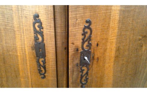 KLEERKAST TEAK 2 DEUREN 1 LADE