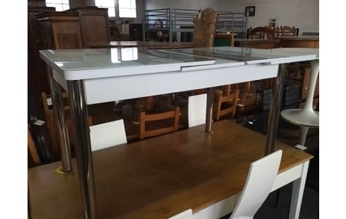 TABLE PLATEAU VERRE AVEC ALLONGES INTERIEURES