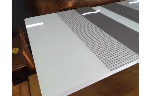 TABLE PLATEAU VERRE AVEC ALLONGES INTERIEURES