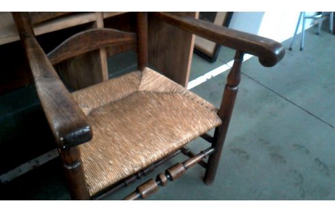 CHAISE BRANCHE ASSISE PAILLEE