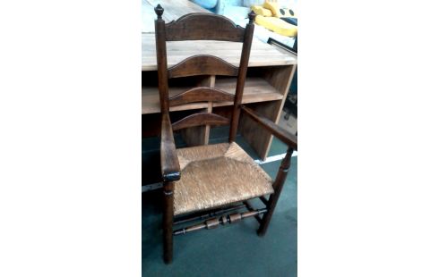 CHAISE BRANCHE ASSISE PAILLEE