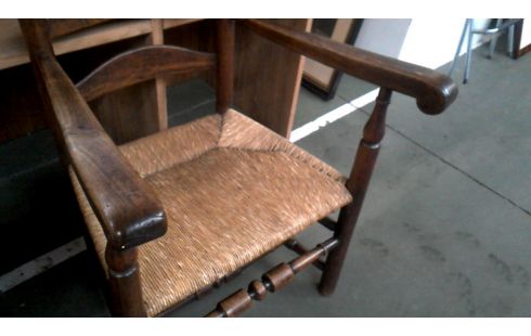 CHAISE BRANCHE ASSISE PAILLEE