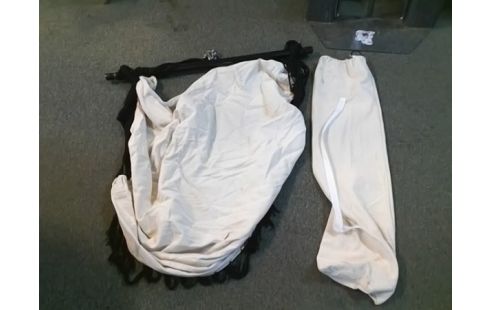 SIEGE TISSU A SUSPENDRE