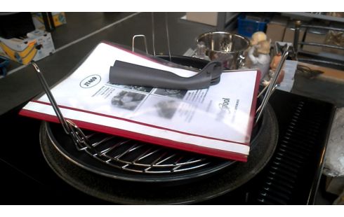 FOUR MICRO ONDES WHIRLPOOL