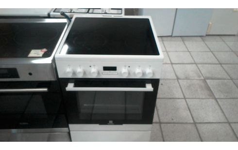 CUIS VITRO ELECTROLUX  EN L'ETAT