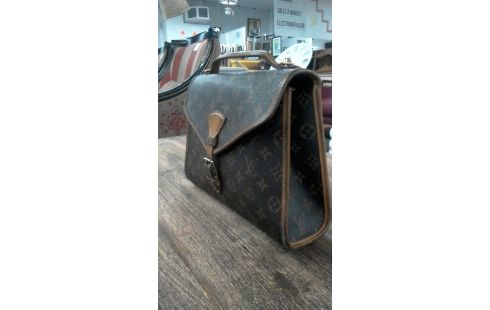 SAC A MAIN LOUIS VUITTON MODELE BEL AIR