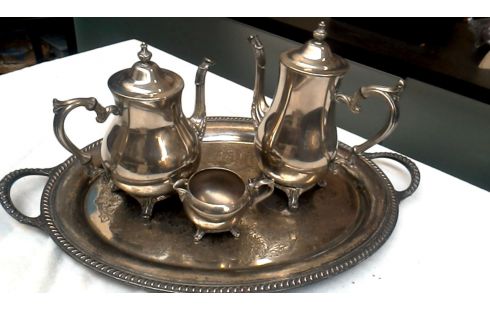 SERVIES VERZILVERD 4 DELEN