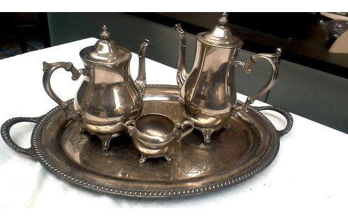 SERVIES VERZILVERD 4 DELEN