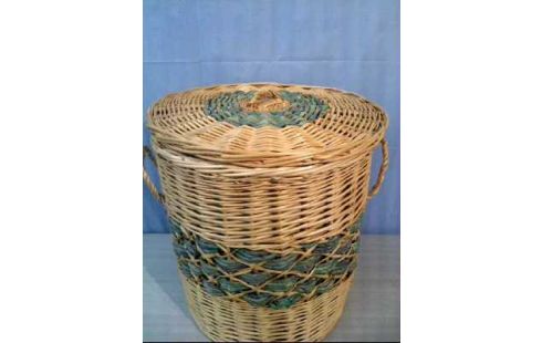 WÄSCHEKORB GEFLECHT M. DECKEL 2-GRIFFE RDN.