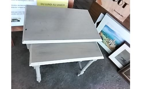 TABLE BASSE GIGOGNES LOT 2