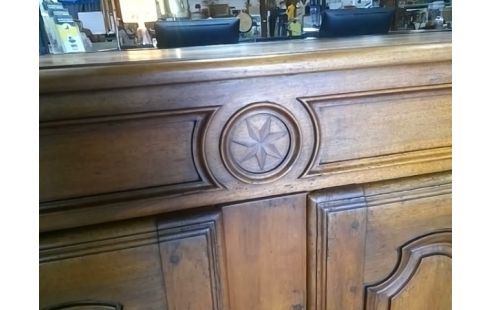 BAHUT BAS STYLE LOUIS XV