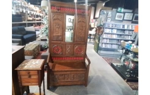 BANC COFFRE AVEC PATERES