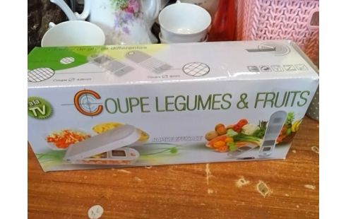 COUPE LEGUMES .