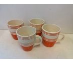 LOT DE 4 TASSES ROUGES ET BLANCHES