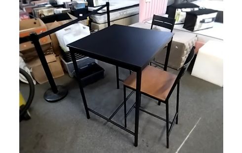 TABLE HAUTE+2 TABOURETS IKEA
