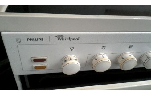 CUISINIERE VITROCERAMIQUE PIHILIPS WHIRLPOOL