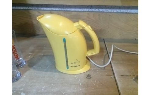 BOUILLOIRE ELECTRIQUE