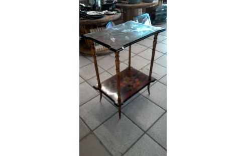 TABLE D'APPOINT EPOQUE