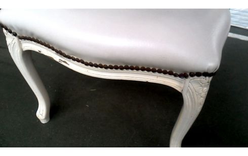 VOETBANKJE STIJL LOUIS
