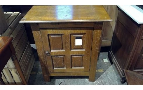 CONFITURIER-MÖBEL GETÖNT EICHE