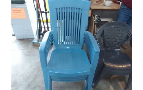 4 CHAISES EXTERIEUR BLEU