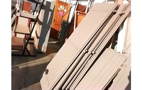 VOLET BOIS GRIS GM LA PAIRE