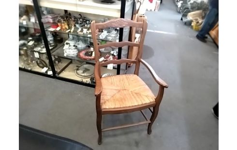 FAUTEUIL RUSTIQUE