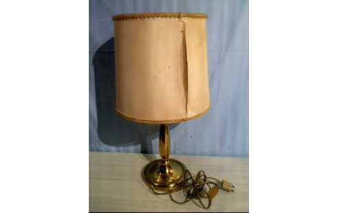 TISCHLAMPE 1-LEUCH. FUß GOLDFARBEN