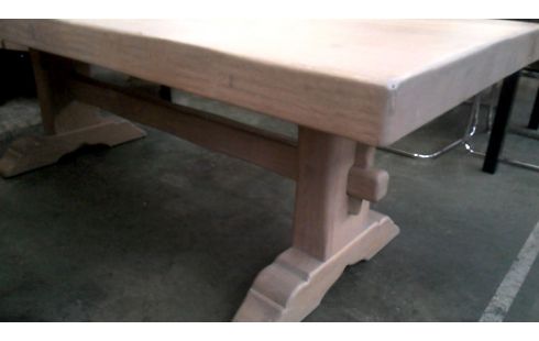 MESA DE COMEDOR RÚSTICO MACIZO ROBLE