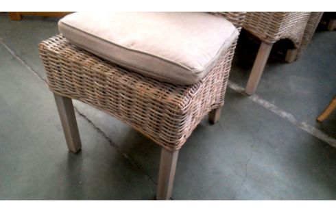 6 STÜHLE RATTAN BLEIWEISS