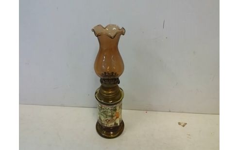 LAMPE A PETROLE PM