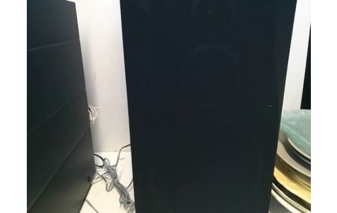 CHAINE HIFI SONY (LECTEUR K7 HS) AVEC 2 ENCEINTES