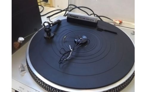 PLATINE VINYLE TECHNICS SL-D2 (TEST OKAY)