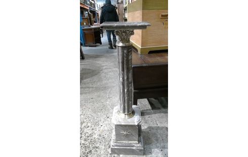 SELLETTE EN MARBRE BRUN