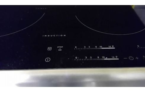 CUISINIERE INDUCTION AEG