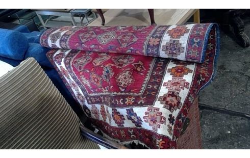 TEPPICH ÖSTLICHER/-ES