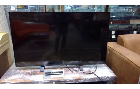 TELEVISEUR PHILIPS + TELECOMMANDE