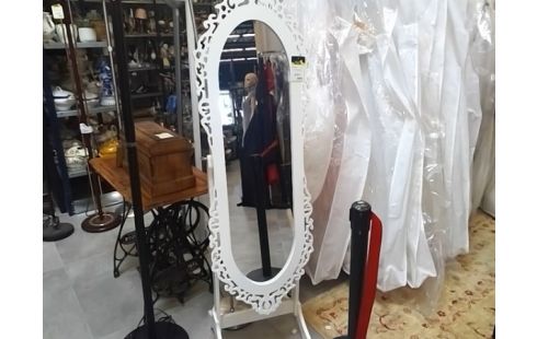 PSYCHE BLANC/ARMOIRE