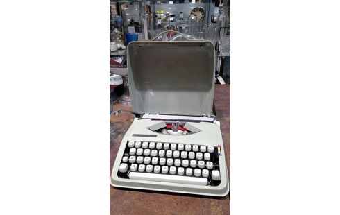 MACHINE A ECRIRE HERMES