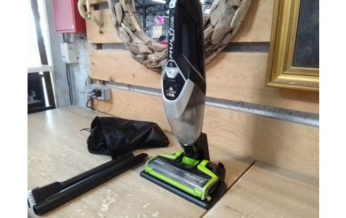 ASPIRATEUR BALAI BISSSELL 90MIN AUTONOMIE + ACCESSOIRES