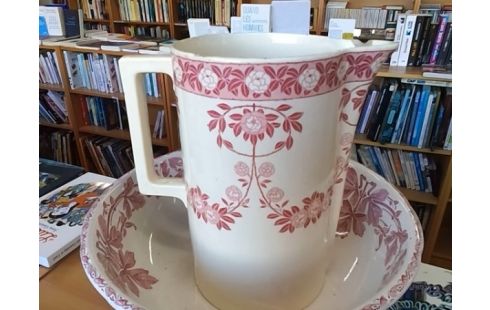 ENSEMBLE DE TOILETTE (EN L'ETAT)