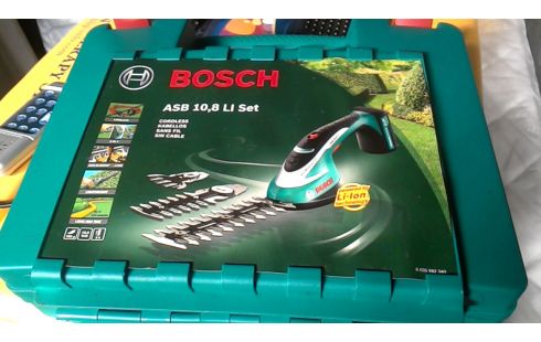 CISAILLES A HAIE A BATTERIE BOSCH