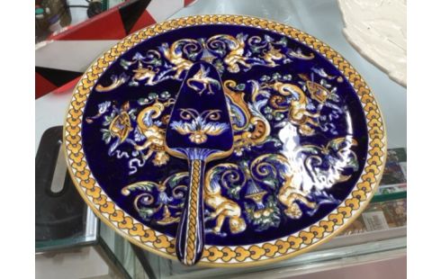 PLAT + PELLE GIEN BLEU