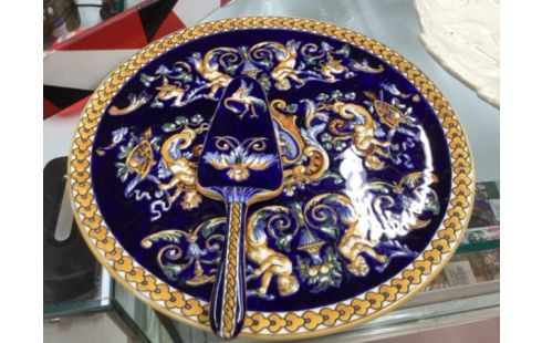 PLAT + PELLE GIEN BLEU