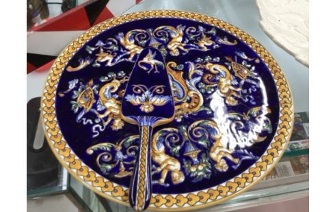 PLAT + PELLE GIEN BLEU