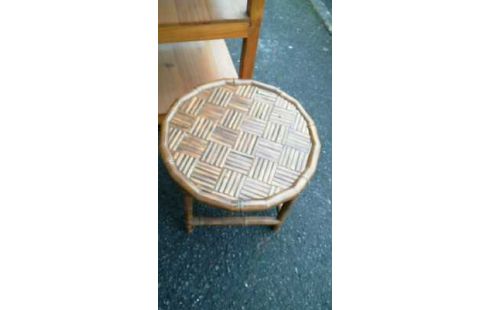 MESA AUXILIAR TRENZA