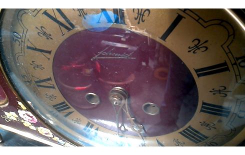 HORLOGE BORDEAUX FLEUR